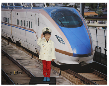 大人から子供まで楽しめる乗用大型鉄道模型（ なりきり駅長さん体験用制服・制帽（男の子用・女の子用）